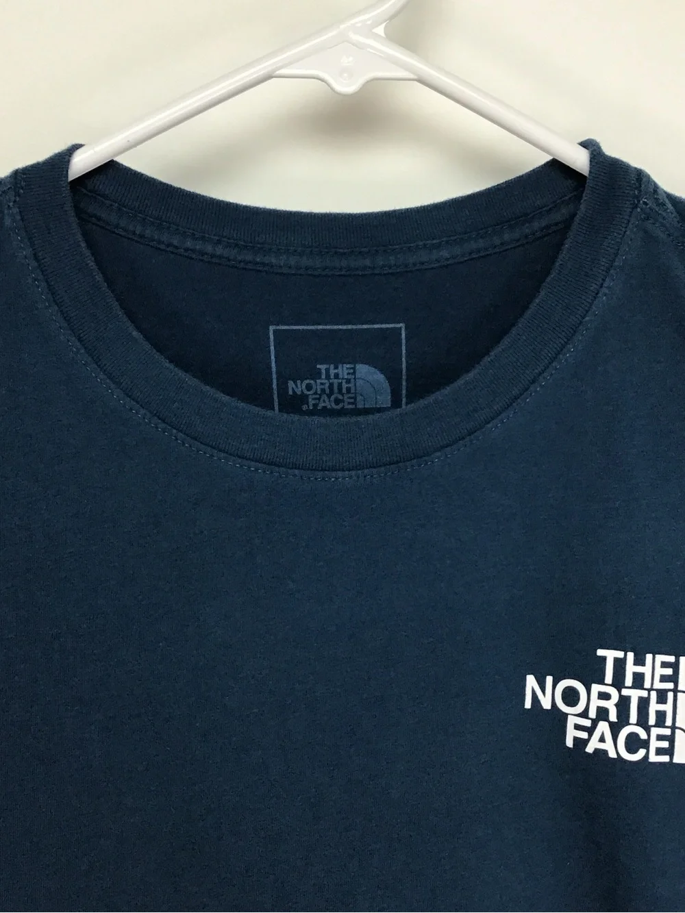The North Face men’s short sleeve spellout tee shirt large
